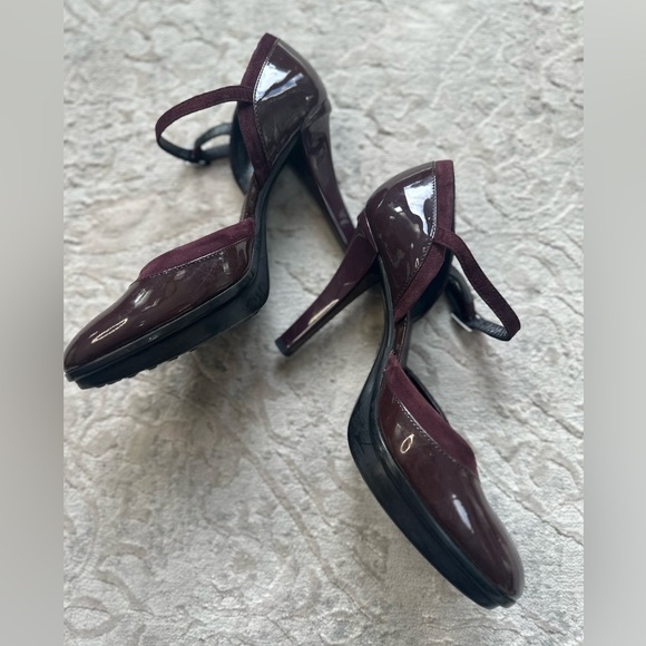 Tod’s Patent Leather D’Orsay Platform Pumps Maroon Suede Trim Size 39 EU 9 US - Picture 4 of 10